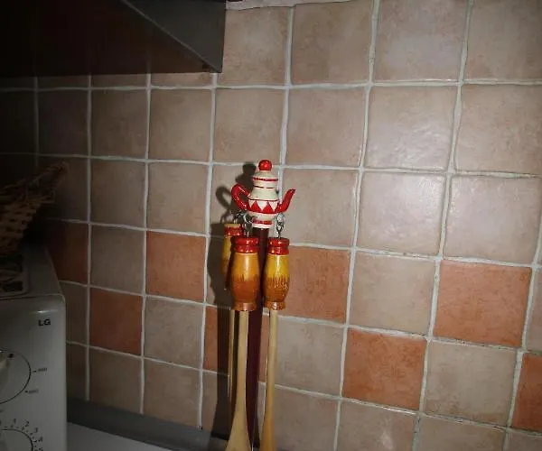 Appartamento Attico con Jacuzzi, terrazzo e fibra *