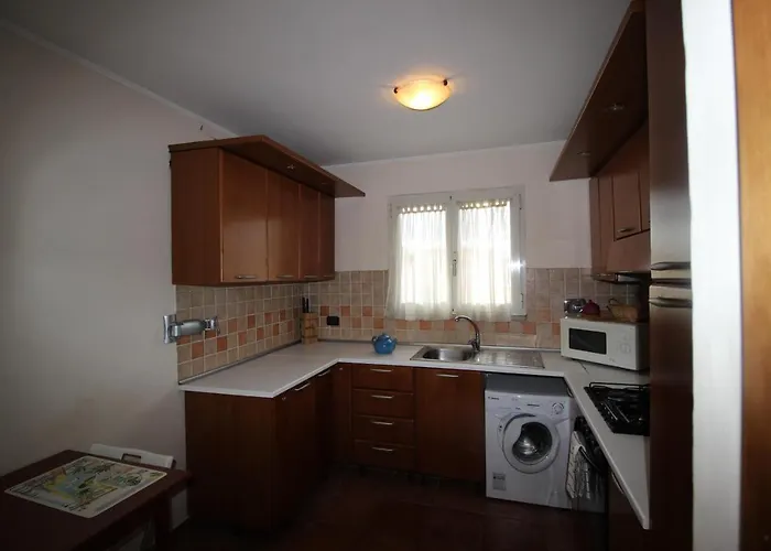 Attico con Jacuzzi, terrazzo e fibra * Roma